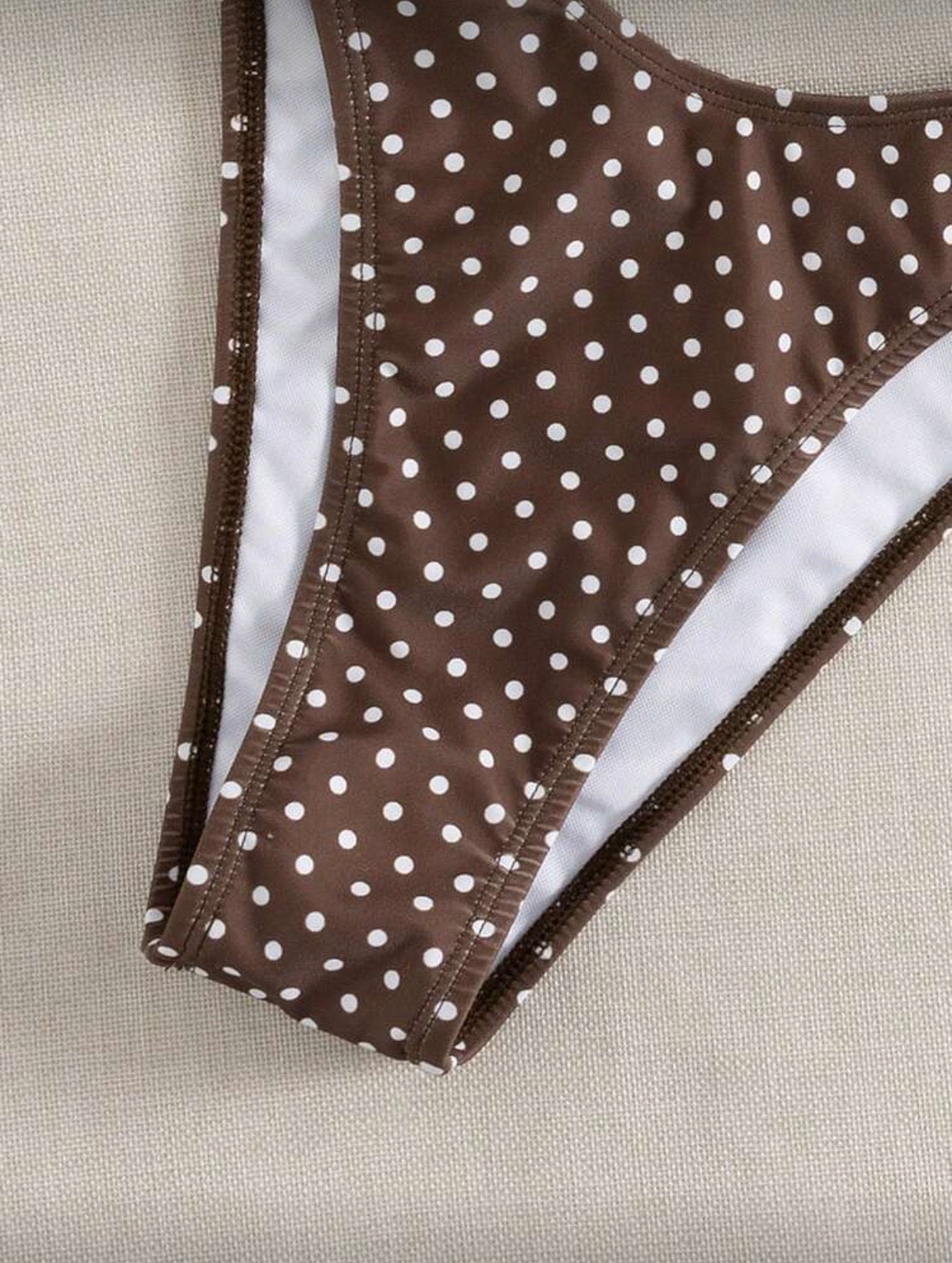 BKN 4254 talla s café