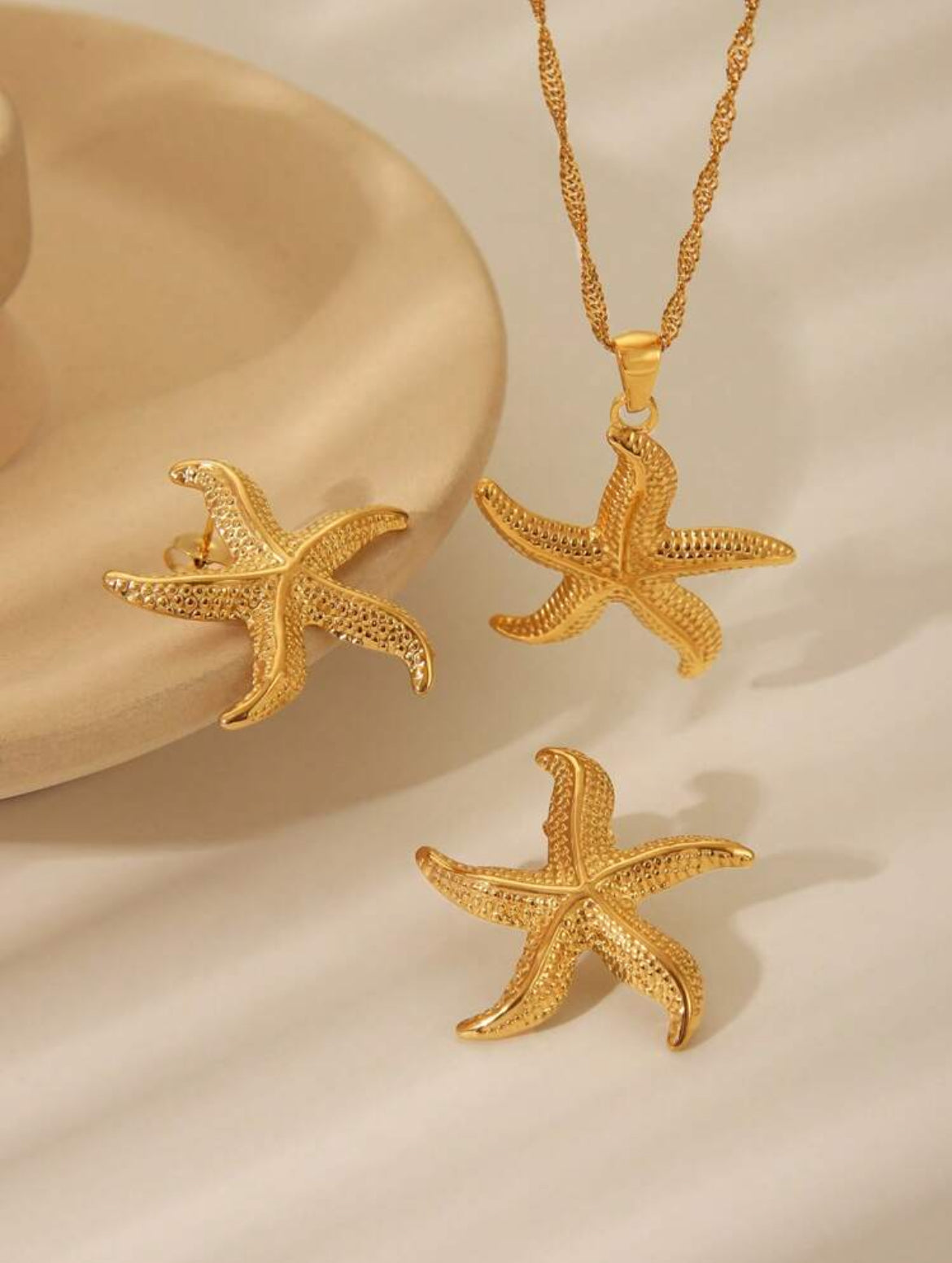 9118-Collar y aretes