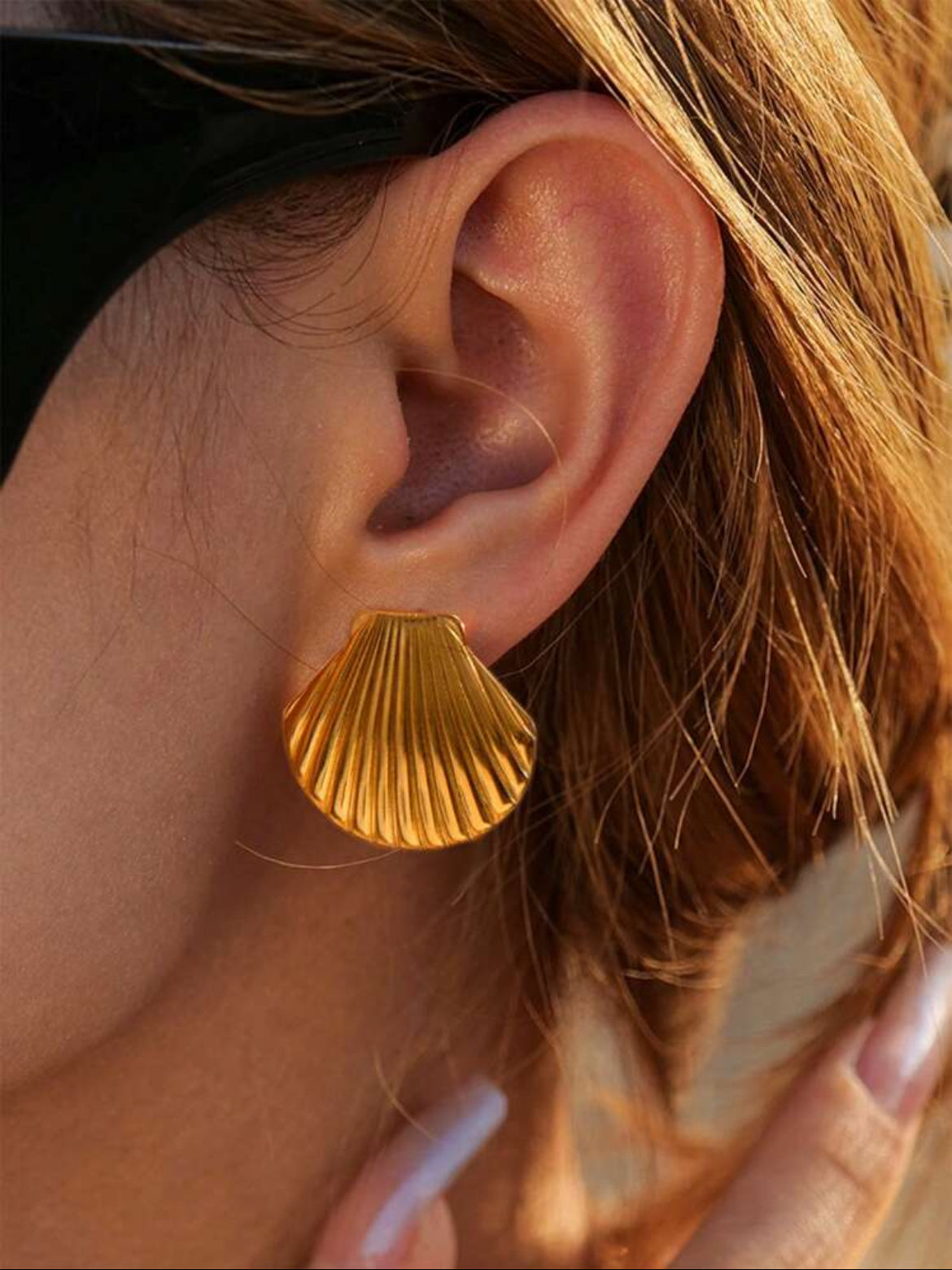 6106-Aretes