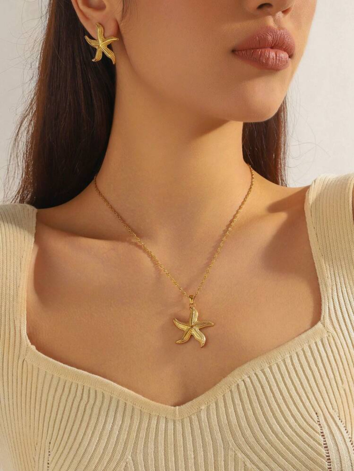 9118-Collar y aretes
