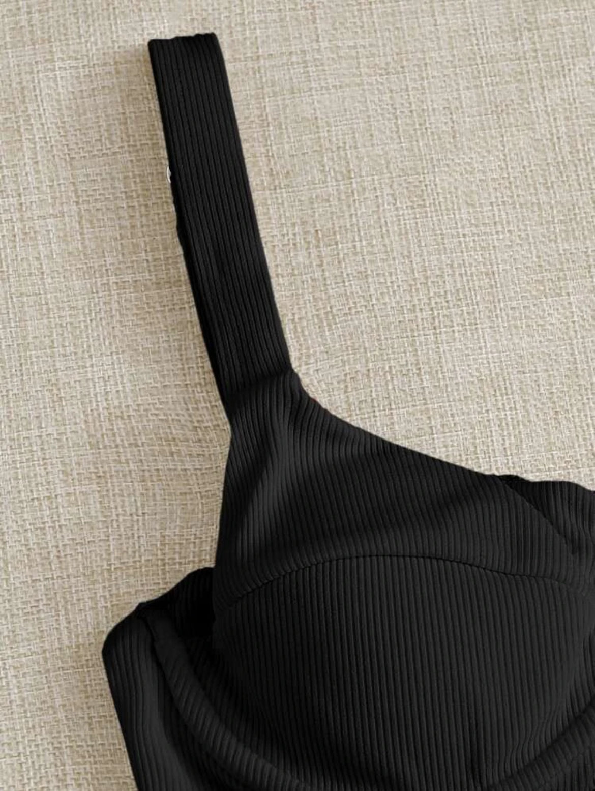 BKN 5713M negro