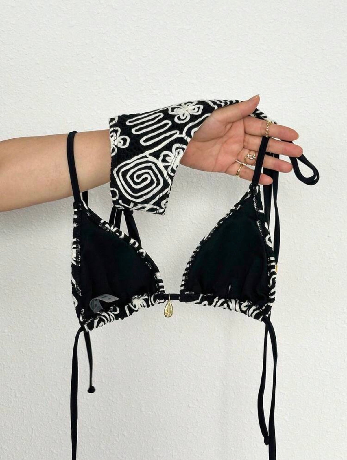 BKN 5826 talla s negro