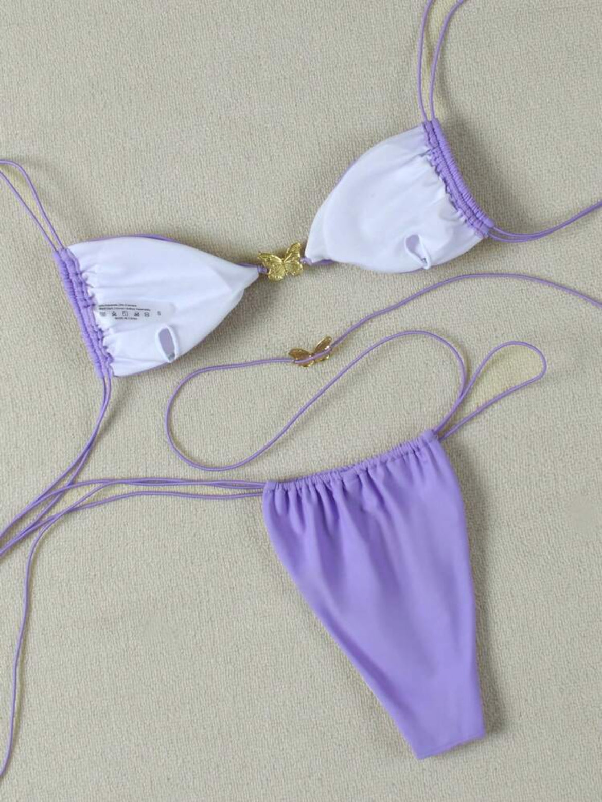 1878S bikini con decoración de mariposa